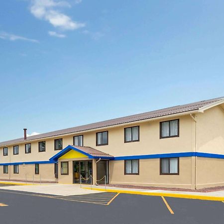 Days Inn By Wyndham Hornell Ny Εξωτερικό φωτογραφία